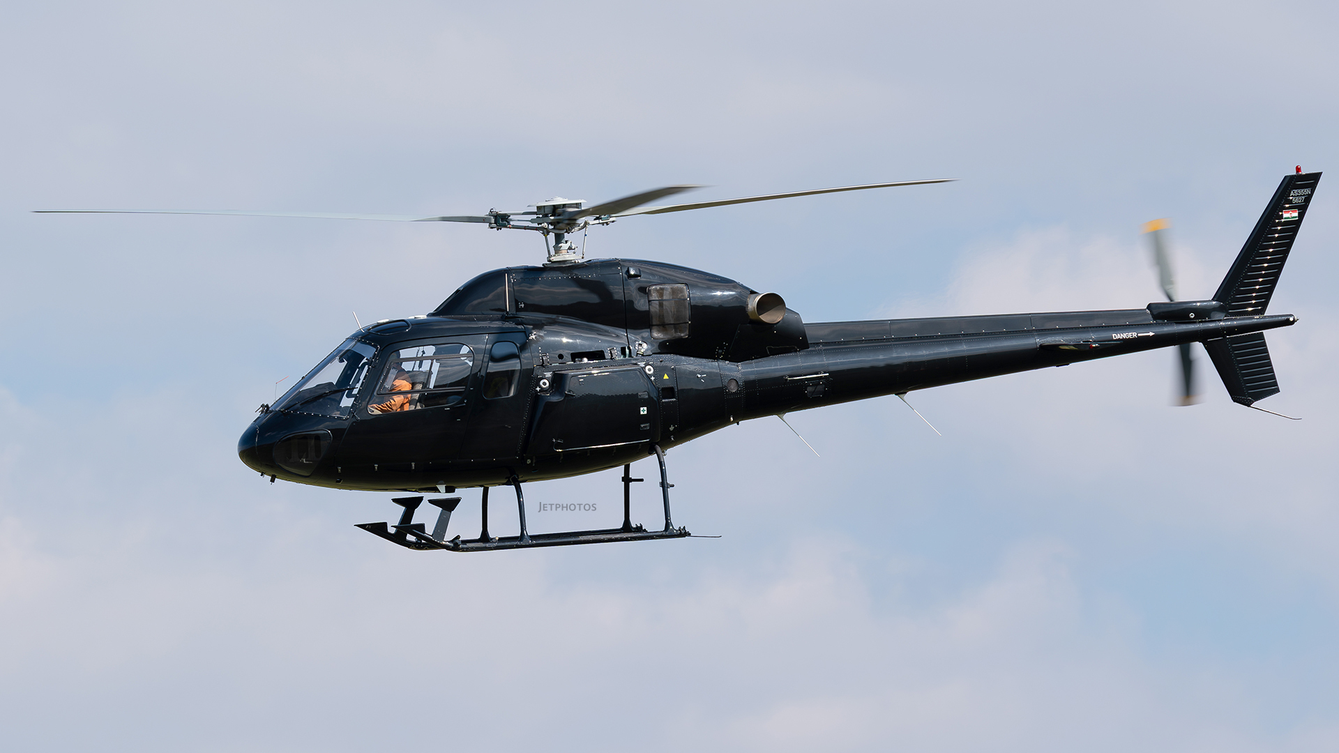 Eurocopter AS355 helikopter
